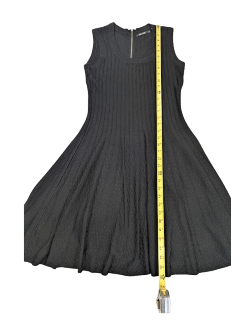 Nic+Zoe Quiet Luxury Minimalist Fit and Flare Knit Dress Black Old Money Midi M - Picture 8 of 13